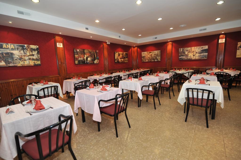 Hostal Goyma II San Fernando De Henares Exterior foto