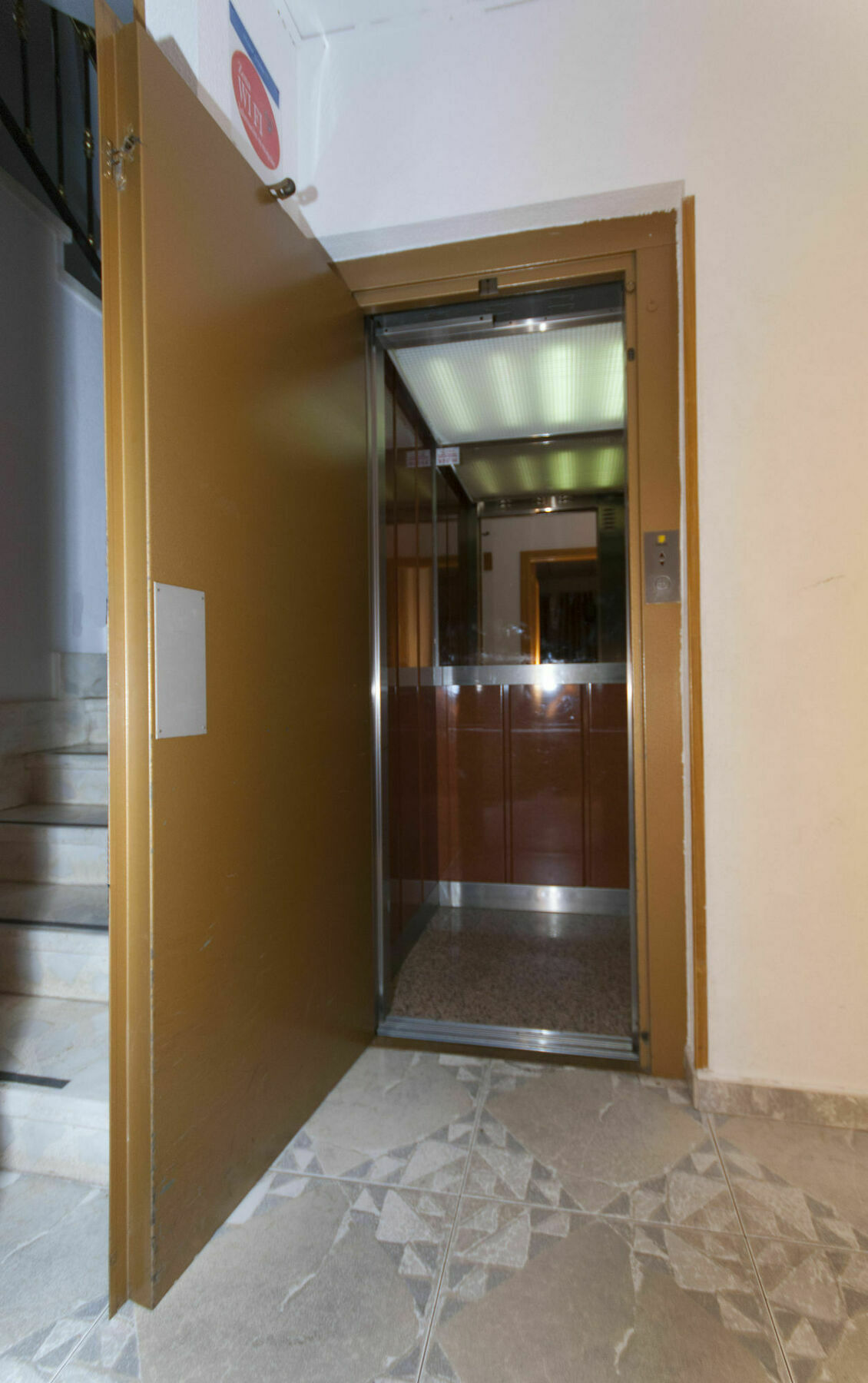 Hostal Goyma II San Fernando De Henares Exterior foto