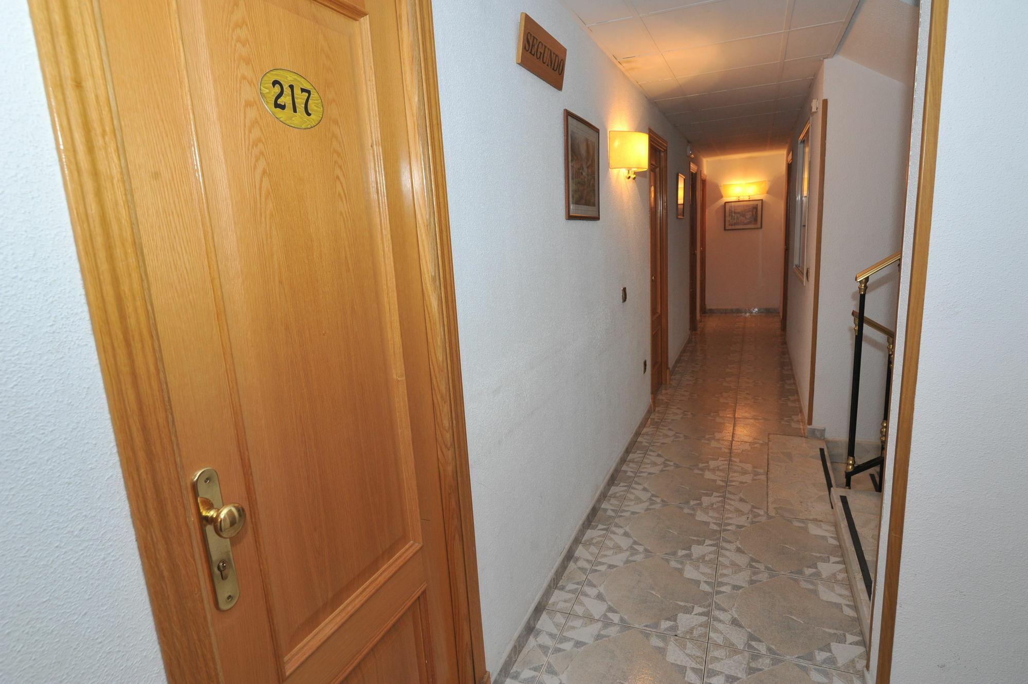 Hostal Goyma II San Fernando De Henares Exterior foto